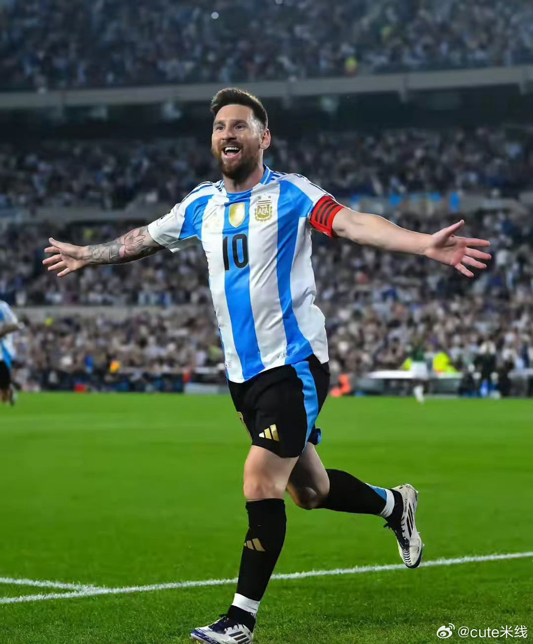 梅西5大遗憾：1、从未获过金足奖。2、进球总数未能成史上第一（C罗断崖式领先）。