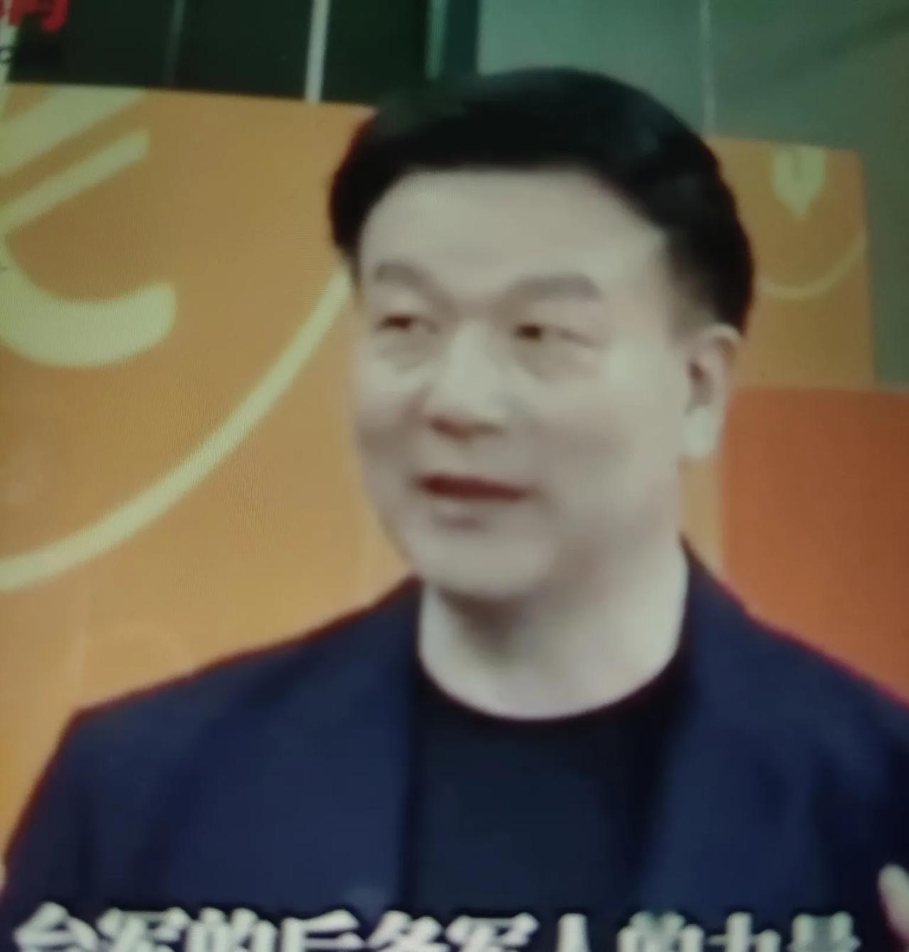 台军退役将军于北辰为了绿营的3000元新台币，又开始大放厥词，为民进党当局“壮胆