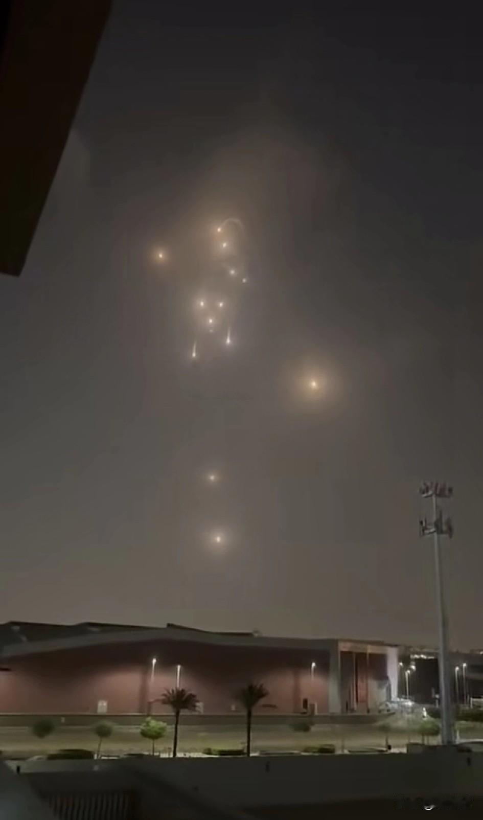 估计人们很难理解，为什么到这时候了，以色列还在搞刺杀，真的打算一直打下去吗？美国