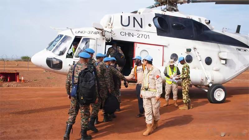 当大伙看见土一与图二这样的场景之后，或许很多人会与我一样迷惑。为什么UN驻非洲