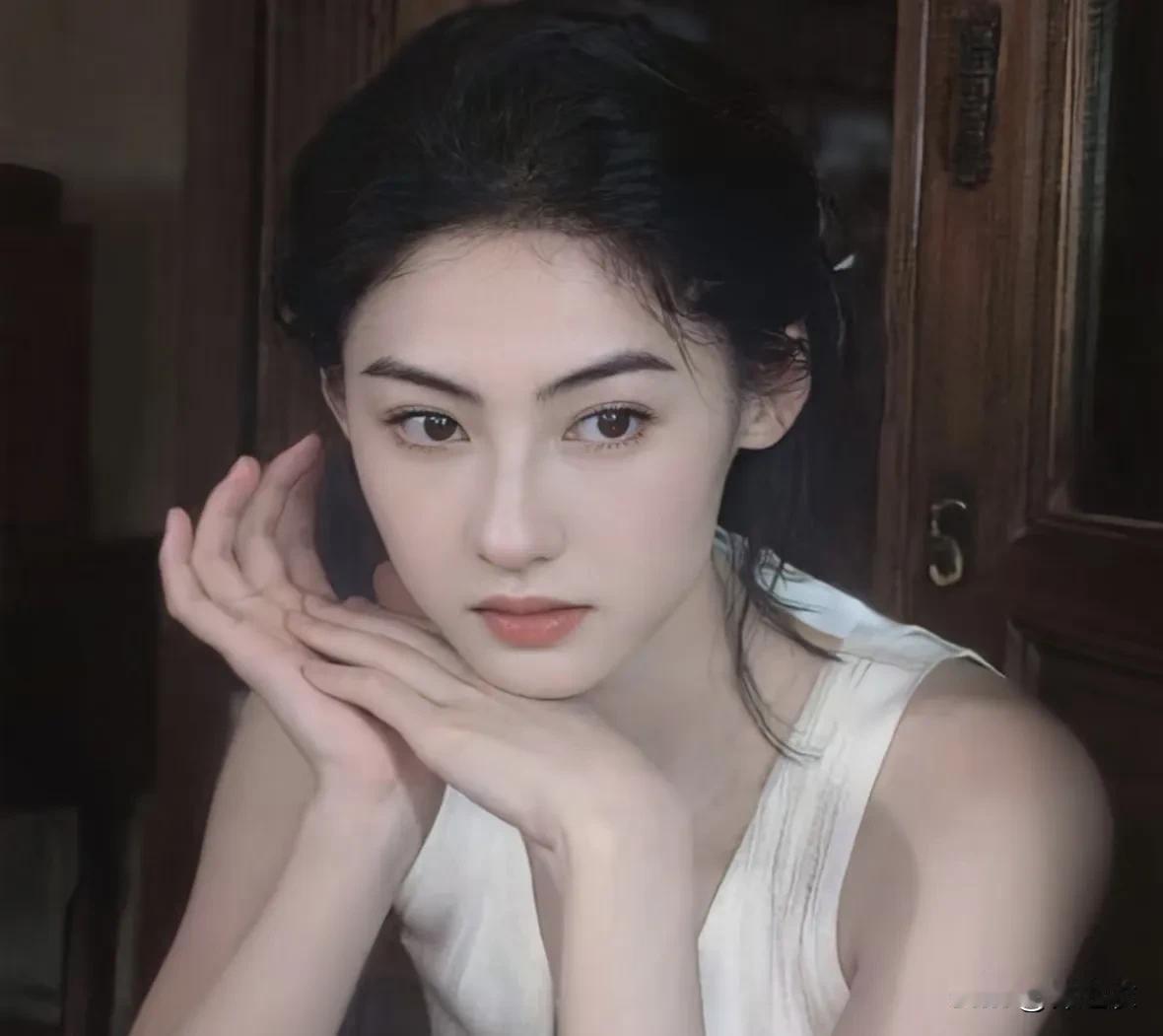 我一开始也是只喜欢张柏芝的外表，毕竟童年看她戏的，考古之后，发现她真的是一个很宝