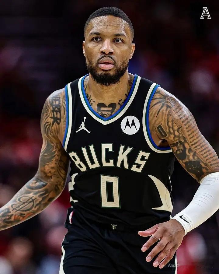 突然发现，独行侠阵容的天赋居然是NBA联盟是独一档的。比如：戴维斯——201