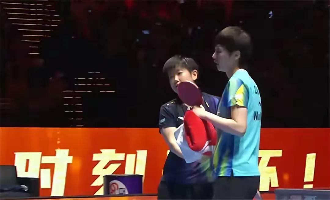 一句话，莎莎就是强，世界最强！世界第一强！虽然希望曼昱赢，但是不得不承认，她就