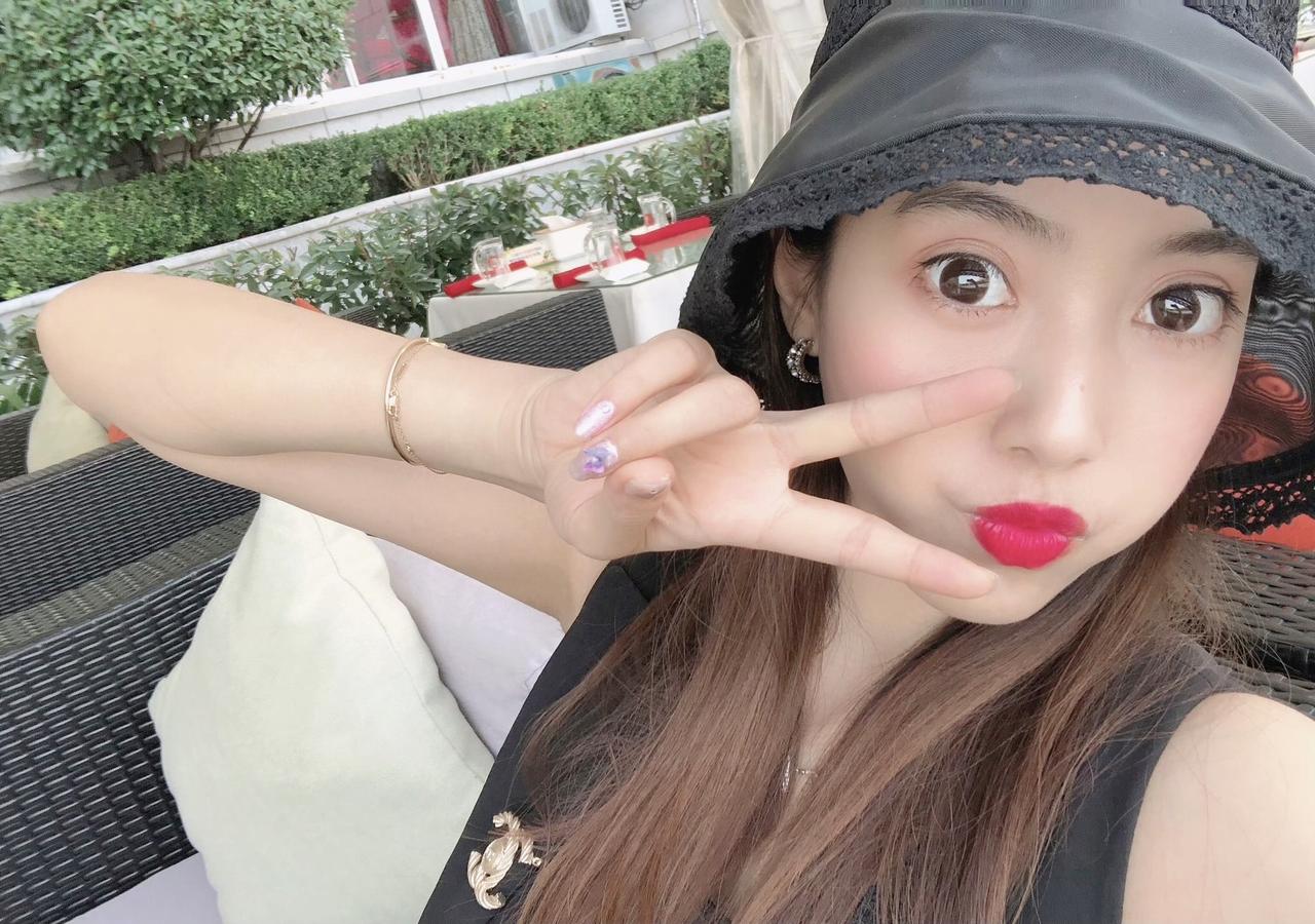 生活这班列车，沿途风景比终点更值得珍藏。上热门御姐美女穿搭