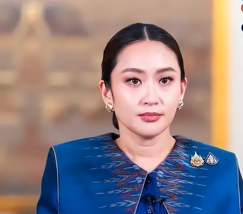 佩通坦真该管住自己的嘴了，又闹了一个大乌龙。事情的起因是这样的：在9月25日那