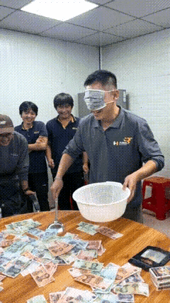 这游戏不错，年会适合搞[大笑]