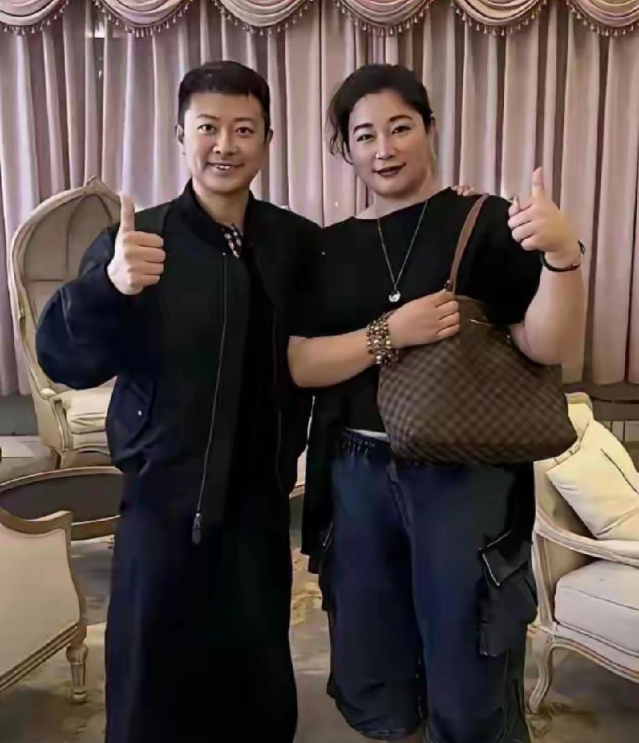 23年后同框！印小天冻龄依旧，于娜判若两人，青春回忆杀破防