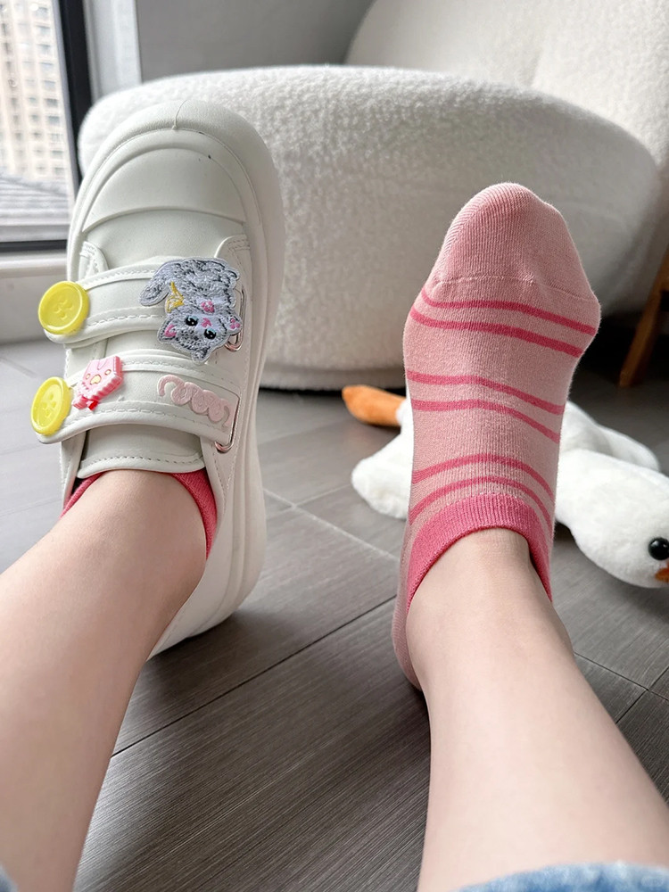 救命！这双袜子焊在脚上了！