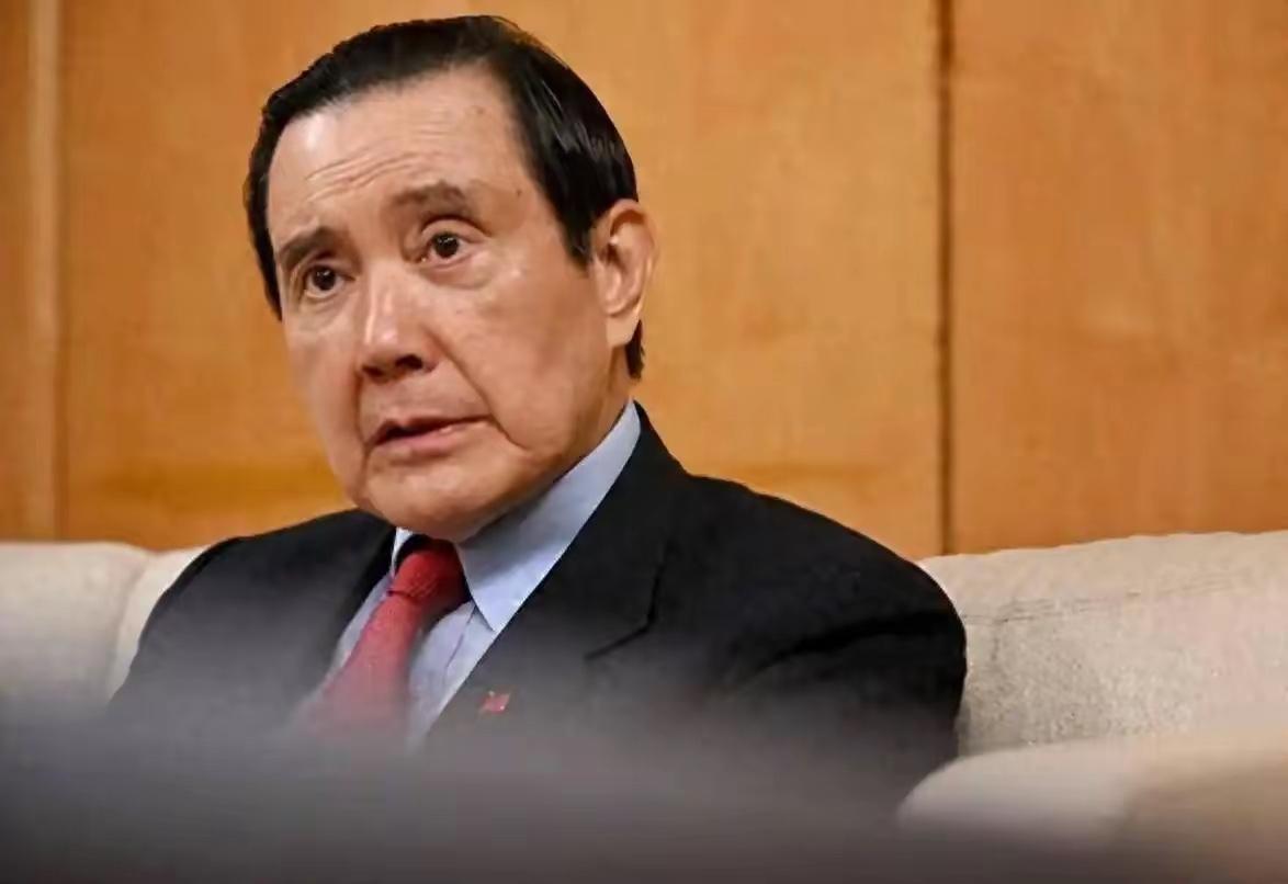 近日，国民党前主席马英九对媒体表示：“两岸可以和平统一，但要在“不使用武力的前提