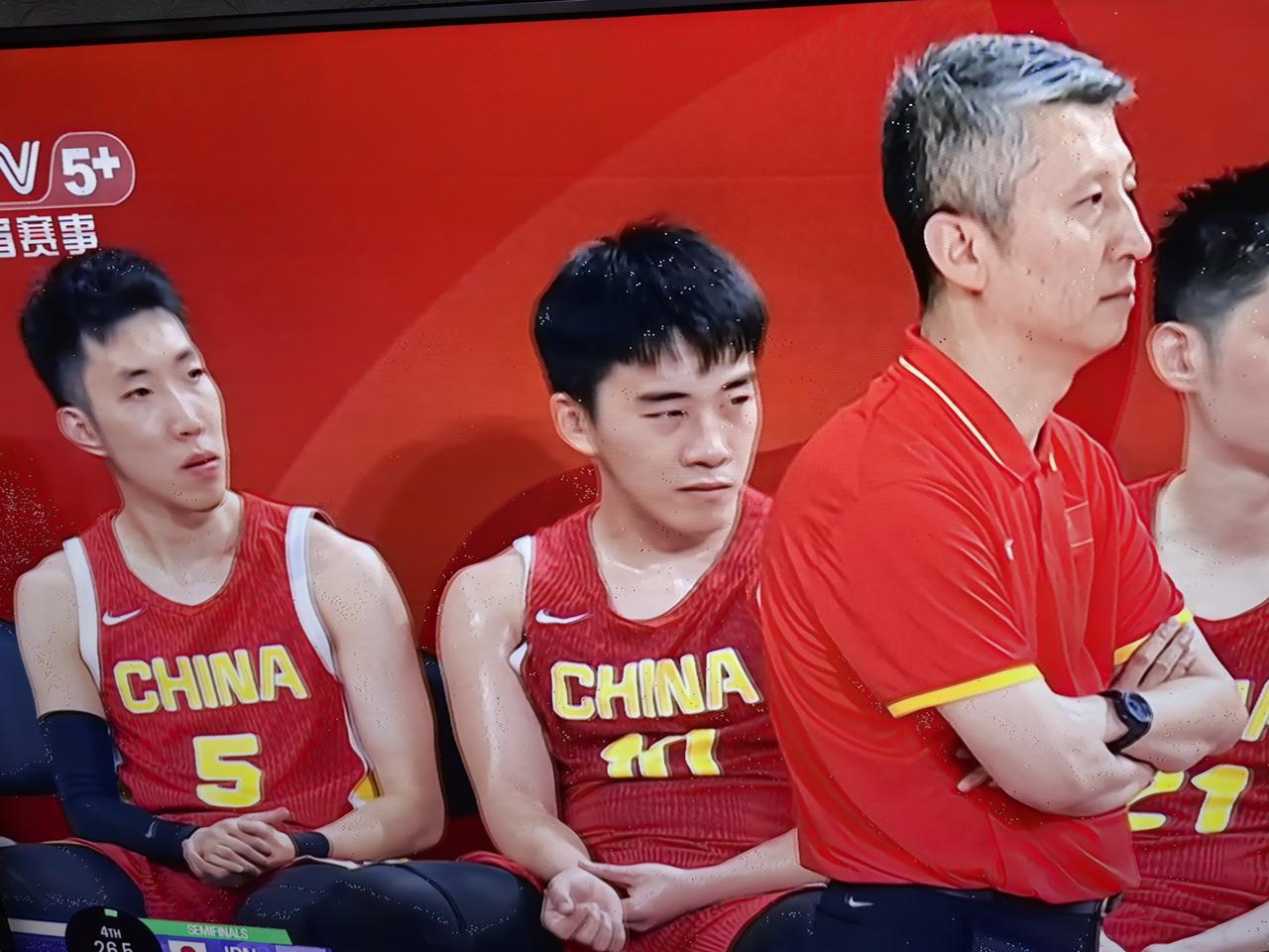 技不如人！中国男篮78：97不敌日本男篮，输得惨不忍睹，无话可说！从个人能力