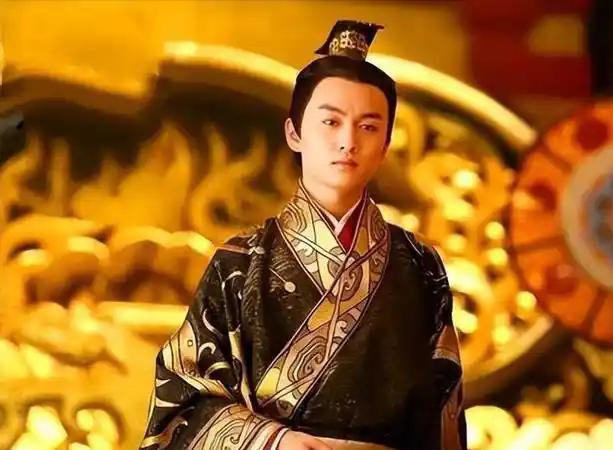 霍光死后不久，汉宣帝对霍氏家族动手，霍光的儿子霍禹被腰斩，霍去病的孙子霍云、霍山