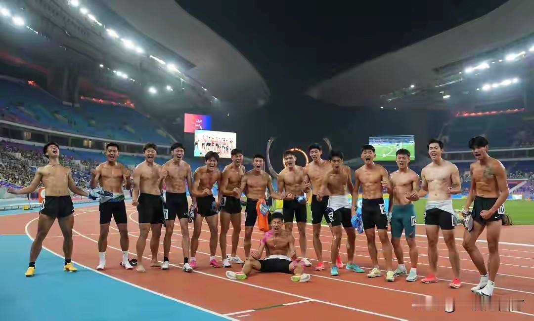 随着最后一项1500米比赛结束，第十五届全运会男子十项全能最终名次，前不久刚刚参