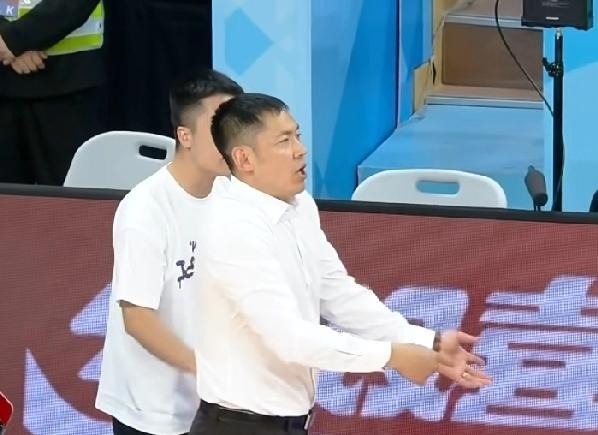 北京北控耻辱出局，成就广州朗肽海本！说句实话:北京北控太不争气了，最后一场惨