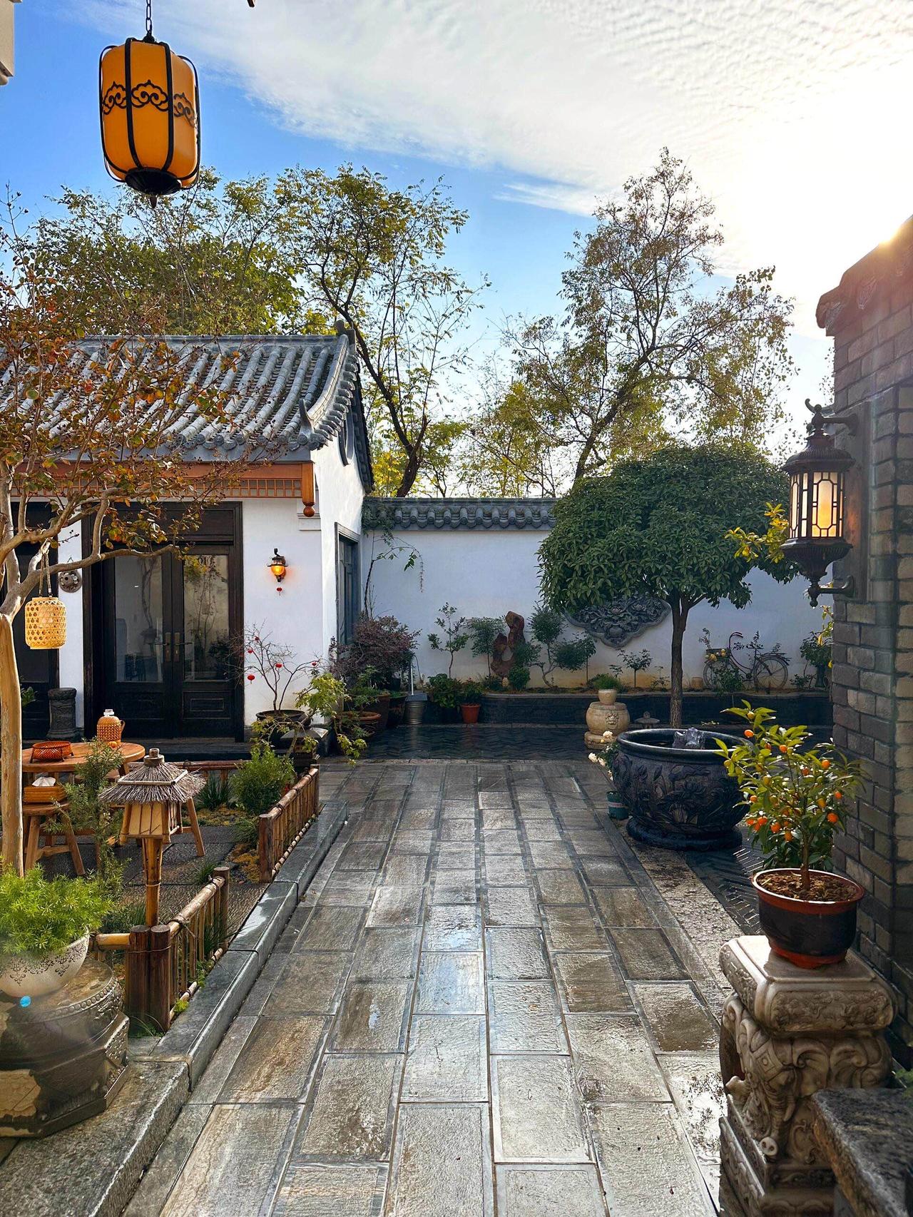 南阳一男子晒出在乡下老家，30万给父母造的养老小院，六年前，他回到这里，亲手为父