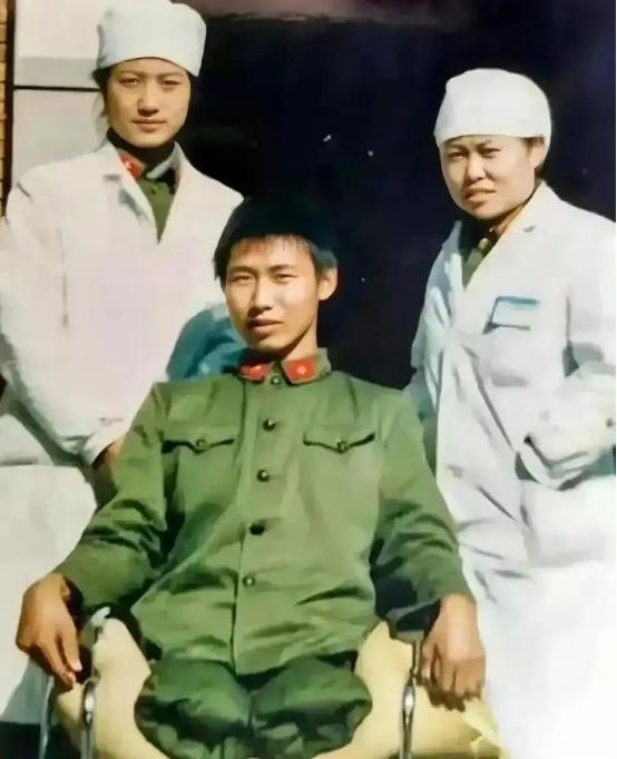 1986年，河北21岁小伙在部队荣获一等功，被破格提拔，谁知，她转头就给女友写了