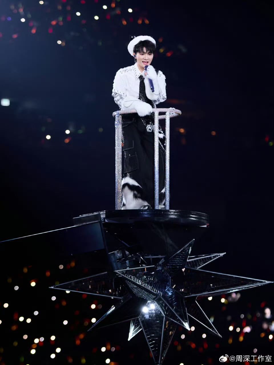 周深演唱会抢票周深座位图细节周深26年巡演广州场两场售罄，这手速battle