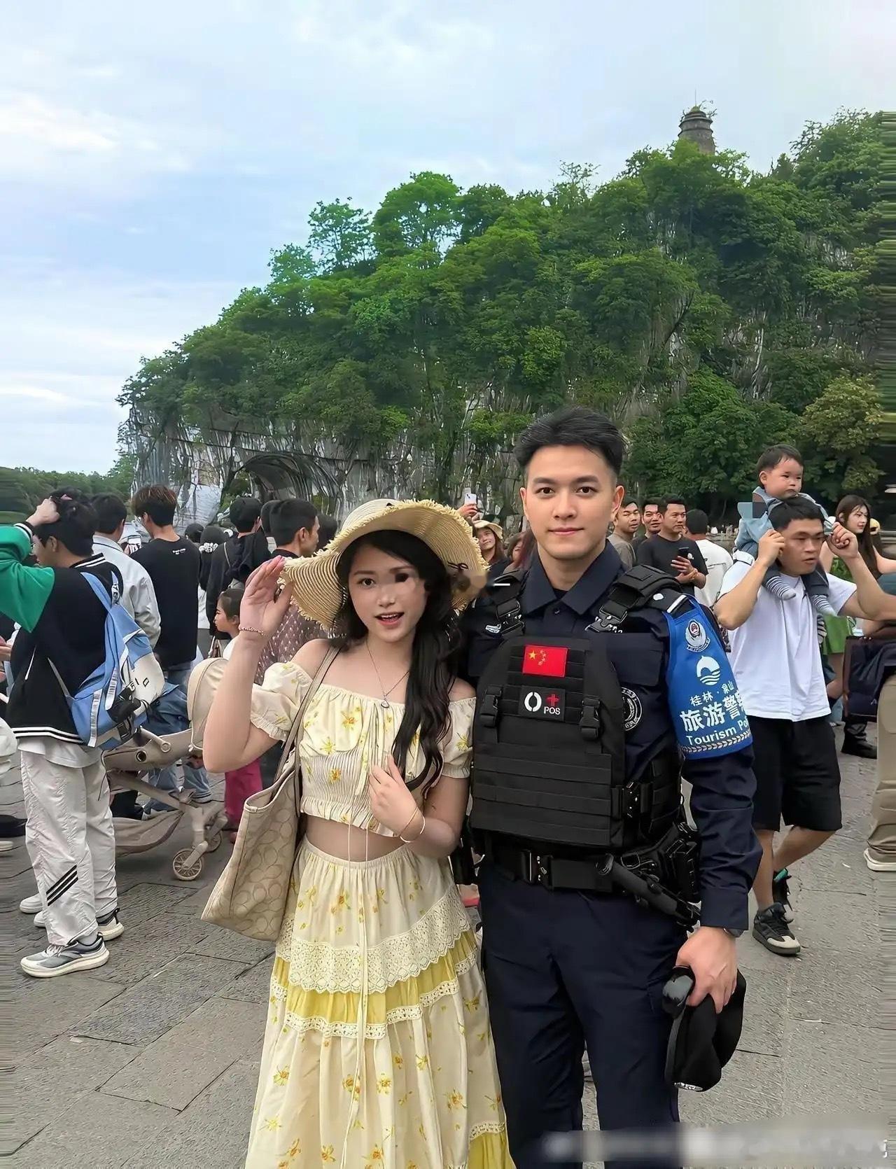 至今为止没有发现，长得帅的坏处！
