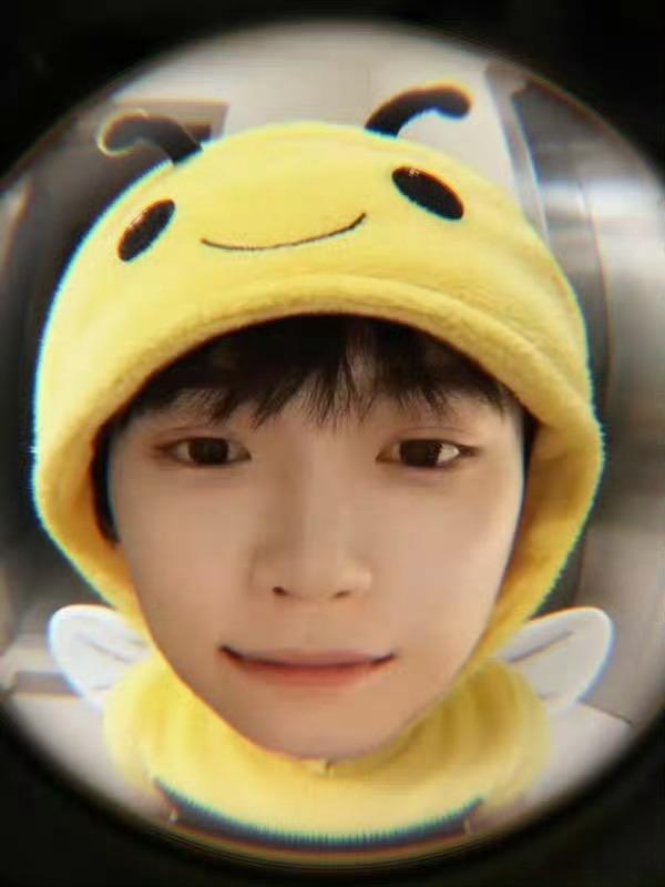 🔮🔮日落跌进昭昭星野，人间忽晚，山河入秋，而你，走进我的心尖。