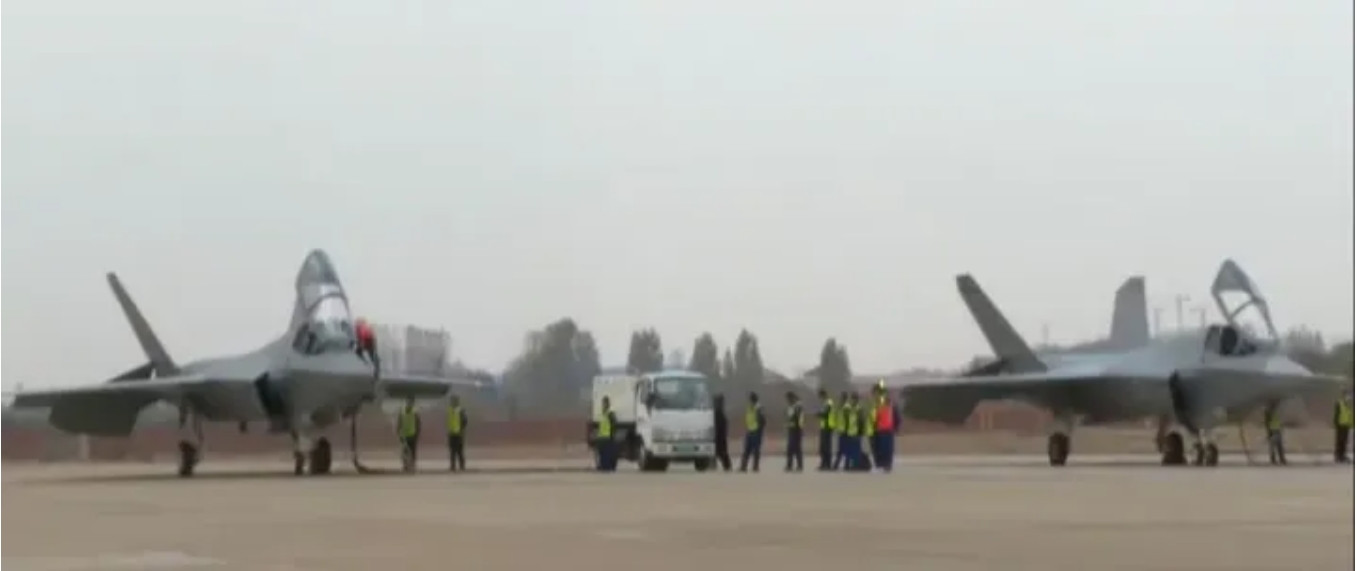 外网传歼-35已开始交付，将提升中国海空军的战力