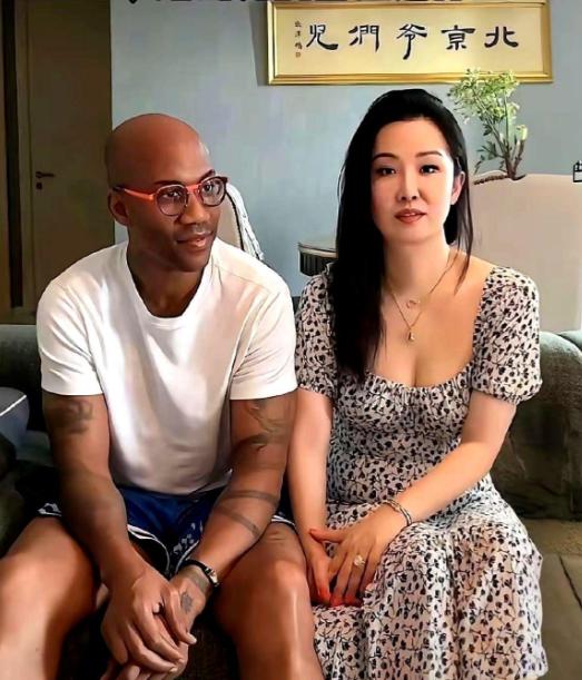 2025年4月7日，48岁的斯蒂芬·马布里在社交平台上发了一段视频，没有花里胡哨