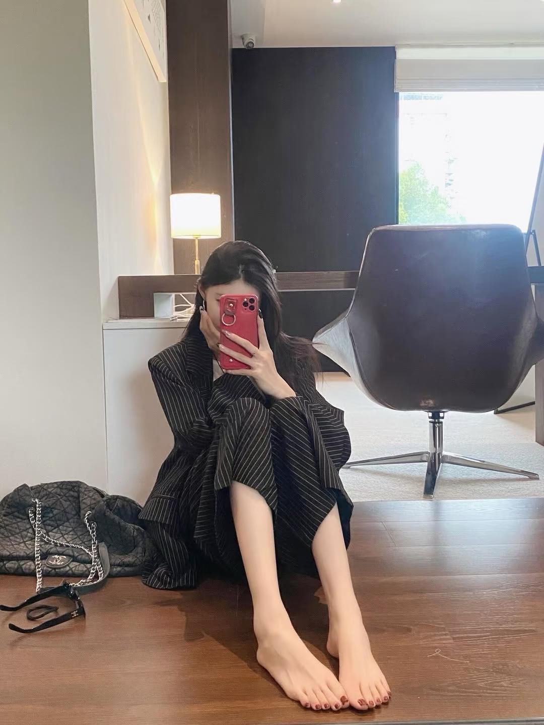 看网上说“川玩油，粤玩汤，鲁菜玩的十三香，南吃虾，北吃蟹，两广吃掉自然界，西北羊