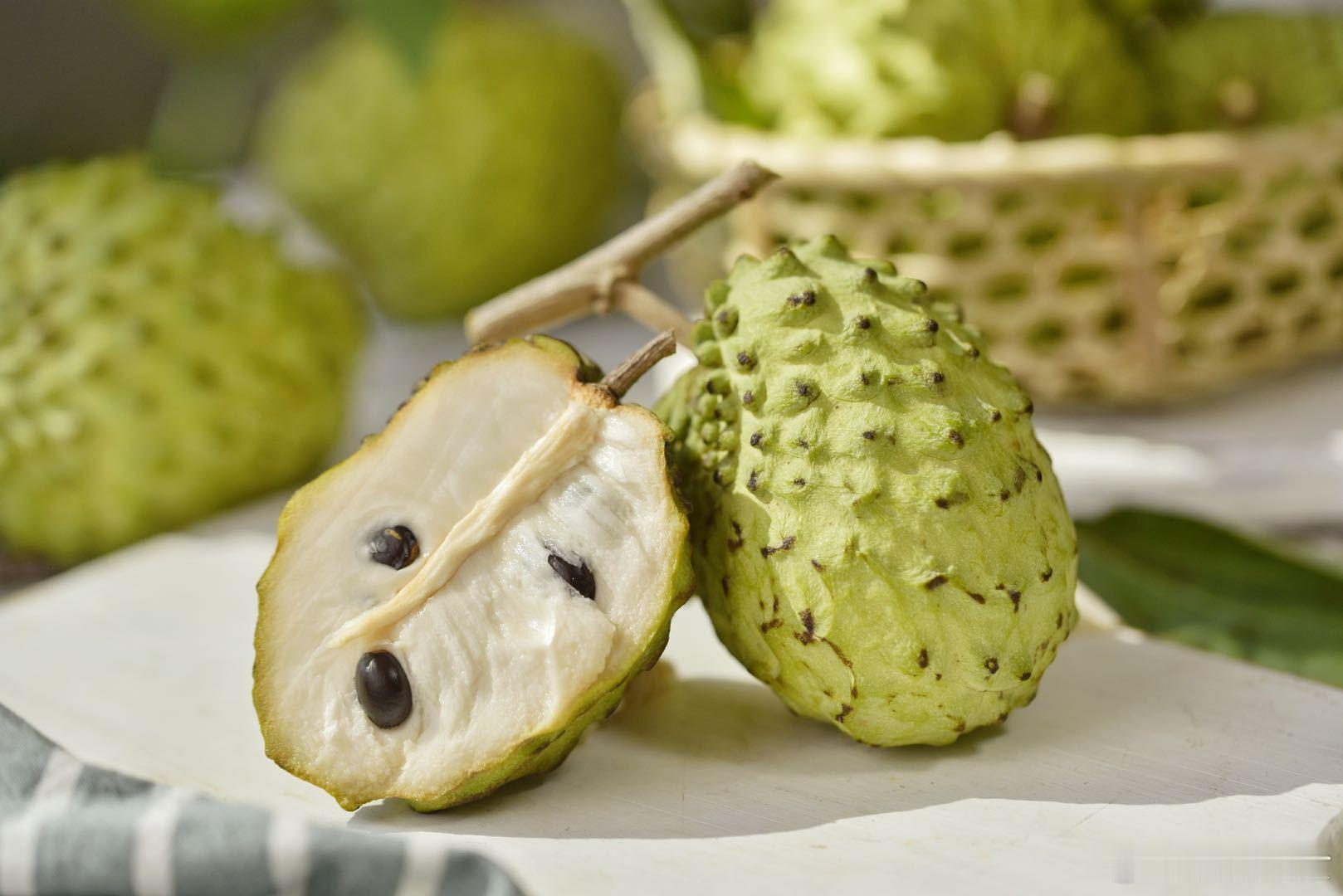 会有朋友喜欢吃释迦果吗？攀枝花真是水果宝地，啥吃过的没吃过的都能种......四