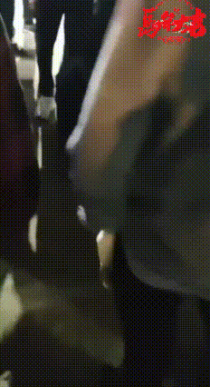 安全过年，切勿逞能。2月16日大年三十，有网友发布了一段令人心惊的视频。视频里