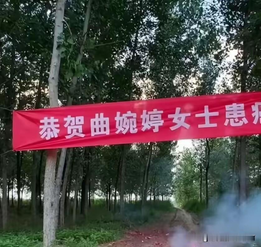 两个层面1.母亲犯罪伏法，她享受了犯罪所得财物，她是否应该接受法律和道德的审