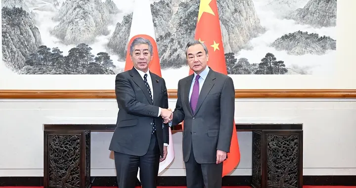 彻底摊牌! 日本稀土依赖15年只降到7成, 中国精炼份额超9成!