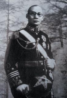 1947年7月，国民党上将龙云的儿子龙绳祖在南京火车站被宪兵抓走，龙云四处求情但