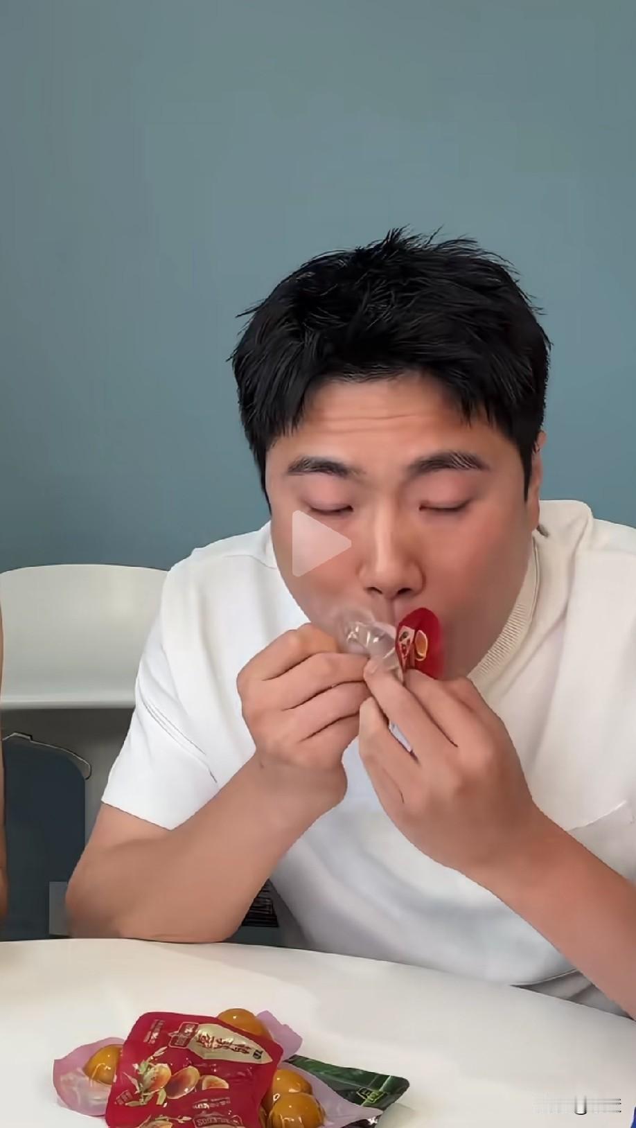 万万没想到梁靖崑退役以后的想做的事情居然是这个！梁靖崑曾经说过，如果他以后不