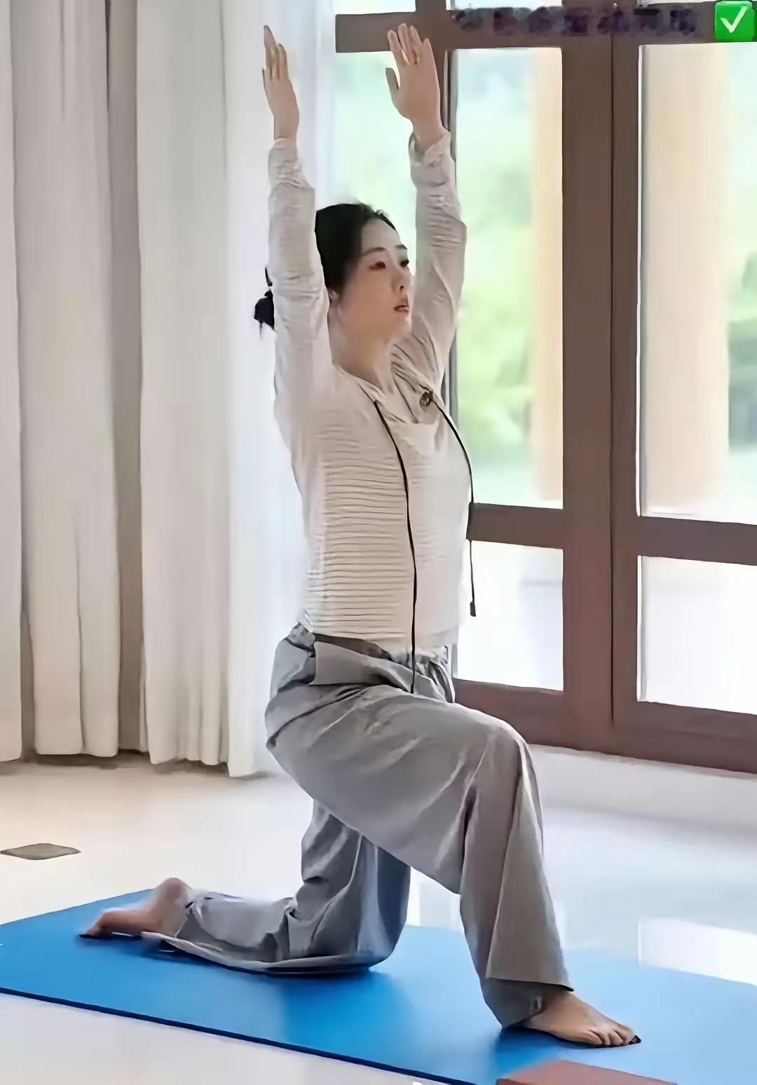 杨紫这波营销，太实在了！女明星营销运动人设、发运动美照，对普通大众来说，早已