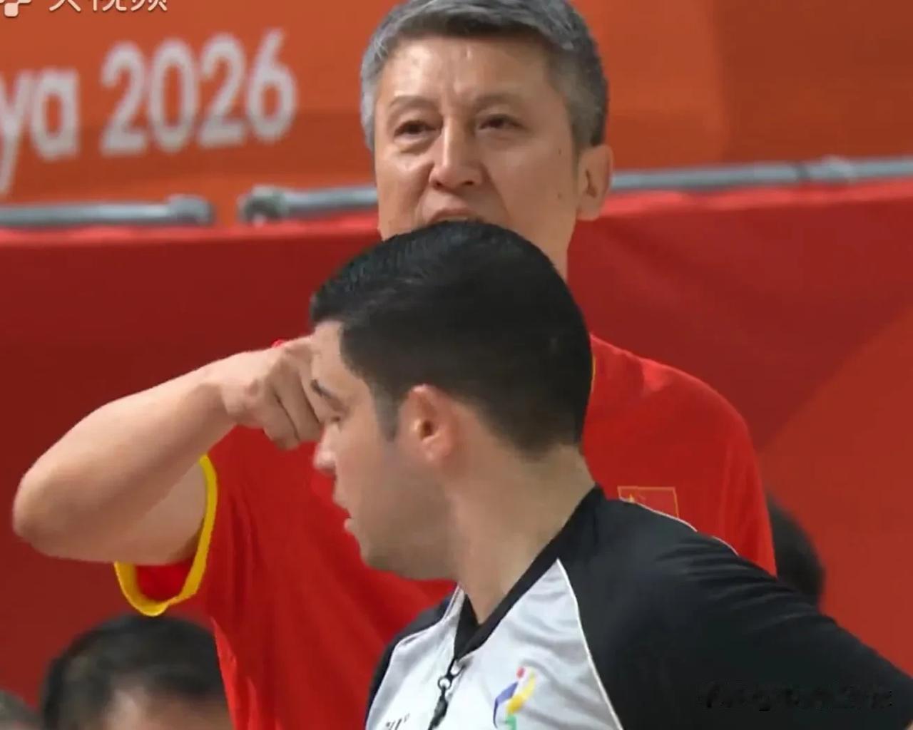 对中国男篮比赛能力的诟病，中国青年报算是说到位了。中国男篮兵败名古屋后，遭遇