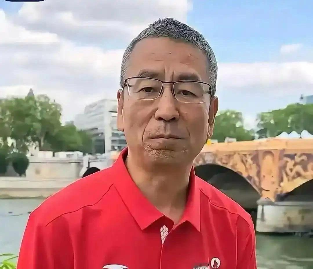 白岩松才57岁，孙楠56岁，朱迅52岁。看到他们，我既不想跑步又不想减肥了。都说