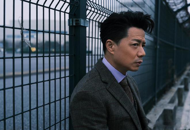 比起刘昊然《得闲谨制》戏份被删，我倒觉得片方不怎么宣传彭昱畅更让人费解。先说刘昊