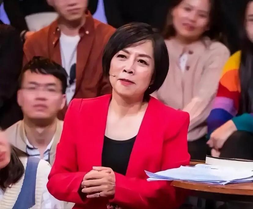 黄智贤确实变了，自称是“绿智贤”！