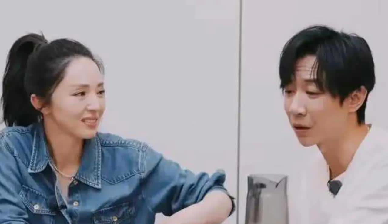董璇被问到，是否和张维伊做婚前财产公证，她的问答让人一惊！董璇和张维伊是
