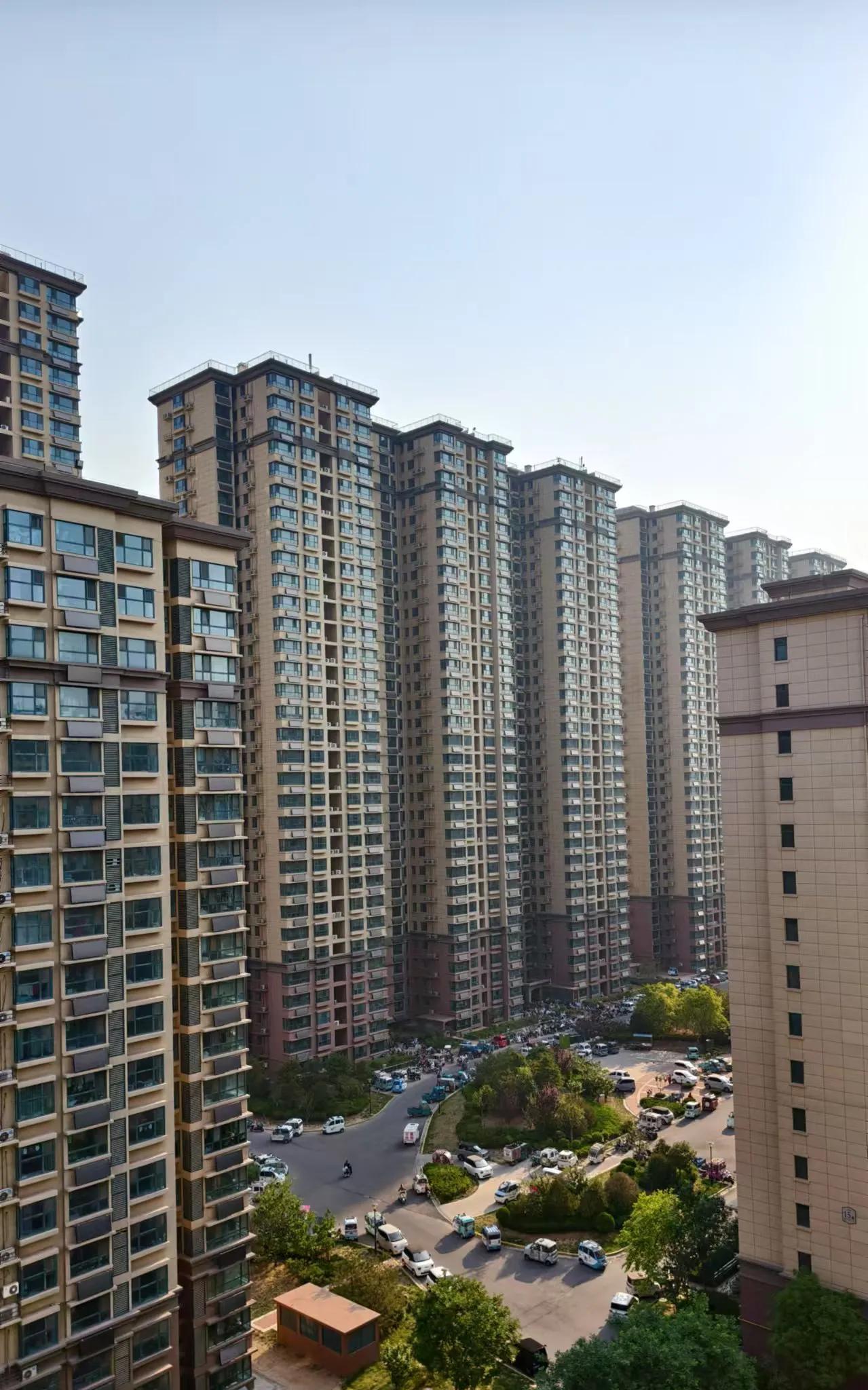 五年以后，现在一套200万的房子能值多少钱？还真不好说，要是北上广深的核心地段