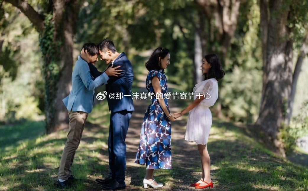 刘烨48岁生日全家福一沫真挚的情话刘烨48岁生日全家福！一沫真挚的情话