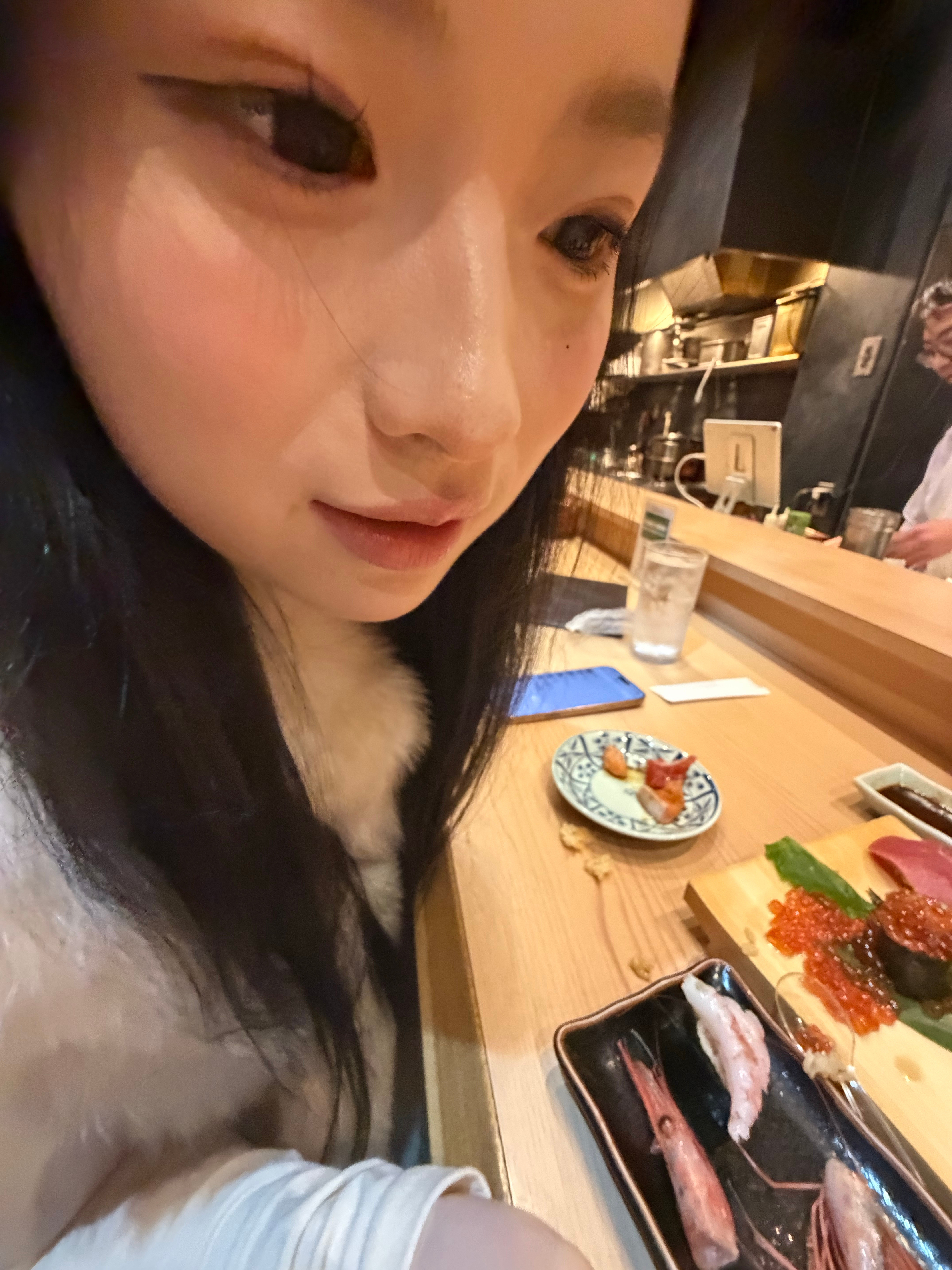 笑死我了圆圆说这日本人拿我们当日本人整，净给我们上不新鲜的东西吃哈哈哈哈哈哈