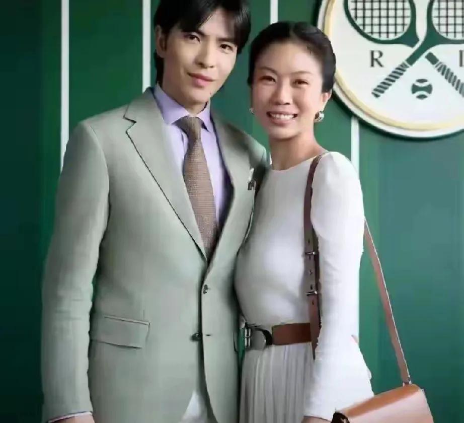 萧敬腾“老妻少夫”婚姻，现实比浪漫残酷得多！萧敬腾和林有慧，