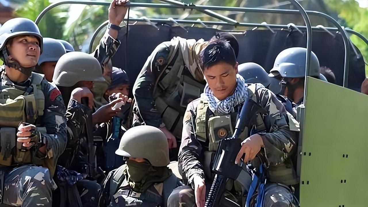 南海挑衅之际,菲律宾后院起火!反政府武装与菲军交火,7人阵亡