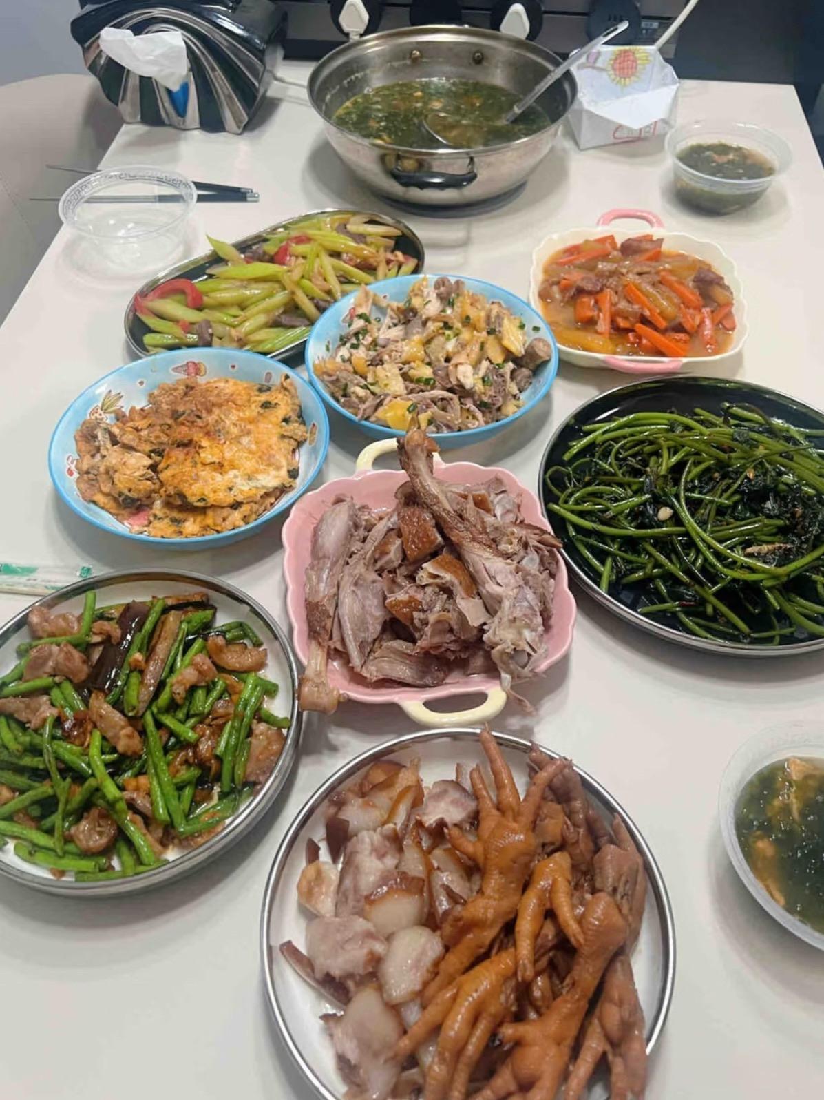 天天晚上都会吃到婆婆的饭菜