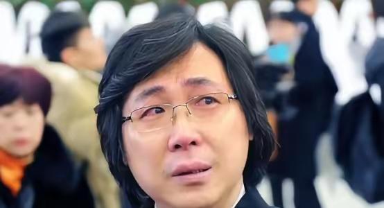 一天，廖昌永对妻子说：“我妈七十多岁了，还有糖尿病，我想接她来一起住，可她是农村