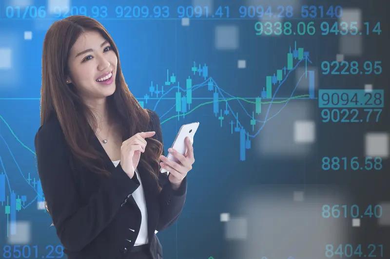 闺蜜发来账户截图：今日亏-43486，三月亏-110000。我问：割不割？