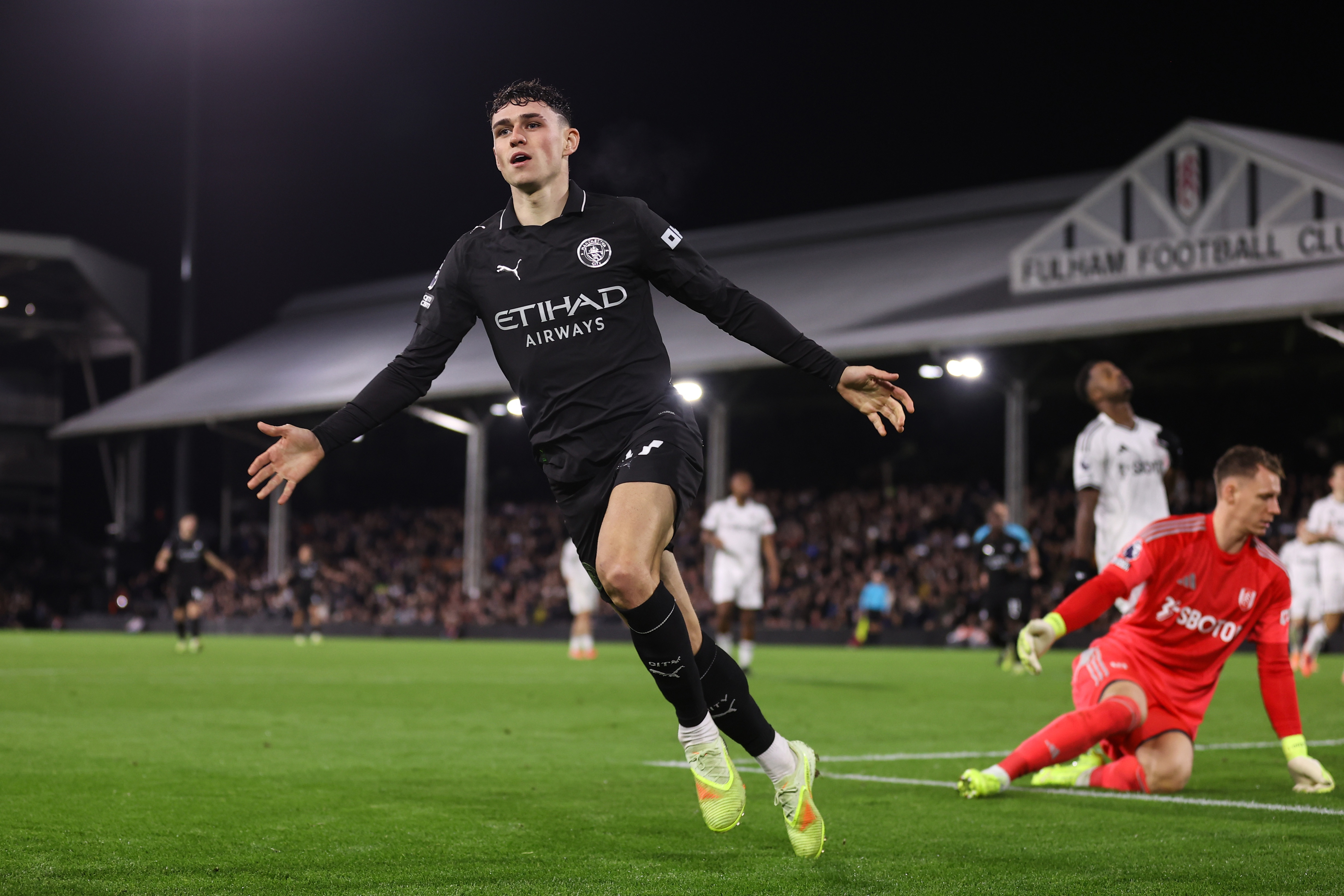 卡拉格: 阿森纳要小心福登, 英超只有瓜帅比埃梅里更优秀