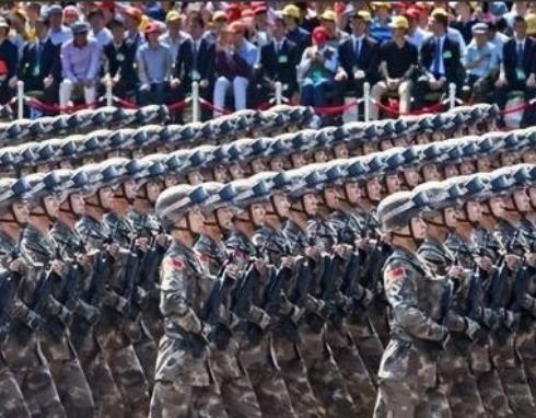 现在不光是美国，几乎所有国家都想搞明白一件事，就是中国的军事力量到了什么水平，能
