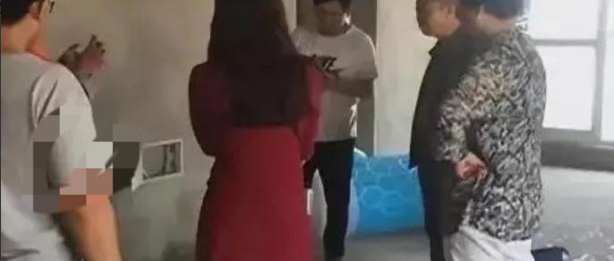 “太狗血！”河南，一女子家中装修，与装修工相处时间一长，两人竟暗生情愫，岂料事后
