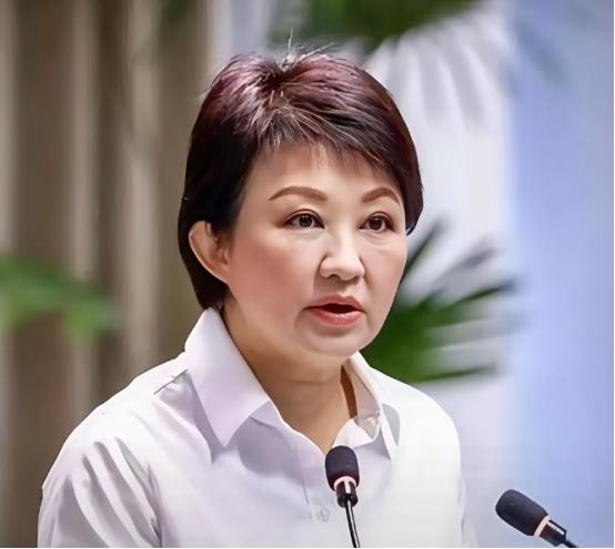 太讽刺了！平日里在镜头前大谈"守护台湾"的卢秀燕，真到了台湾渔民饭碗要被日菲