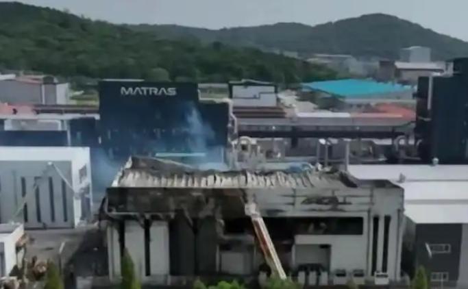 “为什么大量人口流失？”据了解，中国朝鲜族的数量急剧下降，许多朝鲜族人选择前往韩